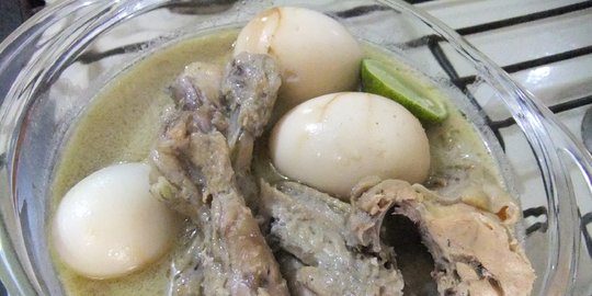 Resep Bumbu Opor Ayam Putih yang Sedap, Mudah Dibuat di Rumah