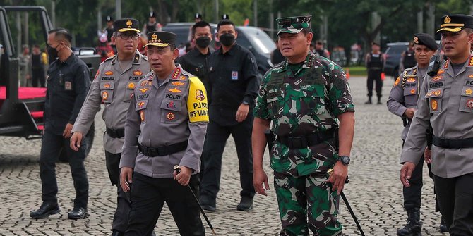 Cerita Kapolri Sigit Respons Cepat Kasus Viral Bayi Diberi Kopi Saset