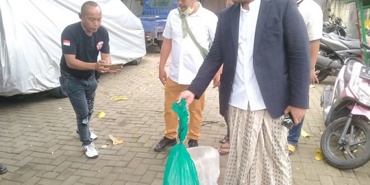 Jelang Kedatangan Anies, Rumah Eks Gubernur Banten Wahidin Halim Dilempari Kobra