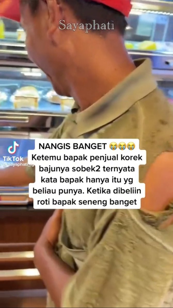 viral bapak penjual korek berpakaian sobek kondisi rumah memprihatinkan