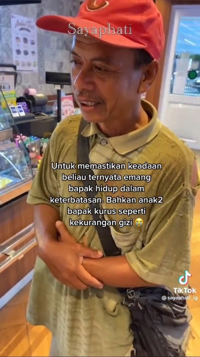 viral bapak penjual korek berpakaian sobek kondisi rumah memprihatinkan