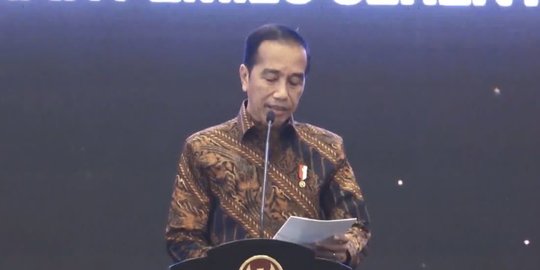 Cerita Jokowi Sulit Ambil Kebijakan Saat Pandemi Karena Data Tiap Kementerian Beda