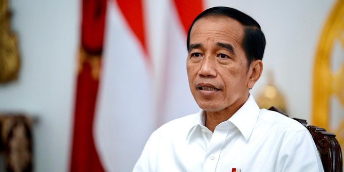 Jokowi Puji TNI-Polri Lampaui Tugas Inti Bantu Vaksinasi Covid-19