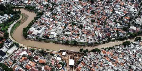 Disebut Jokowi Mangkrak, Begini Jejak Proyek Sodetan Ciliwung hingga Zaman Anies