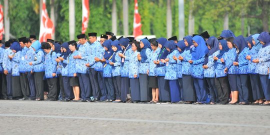 PNS Utang ke Bank untuk Kredit Konsumtif, Beli Mobil dan Gadget Terbaru