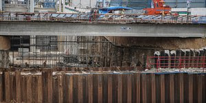 Potret Proyek Sodetan Ciliwung yang Kembali Dikerjakan usai Mangkrak 6 Tahun