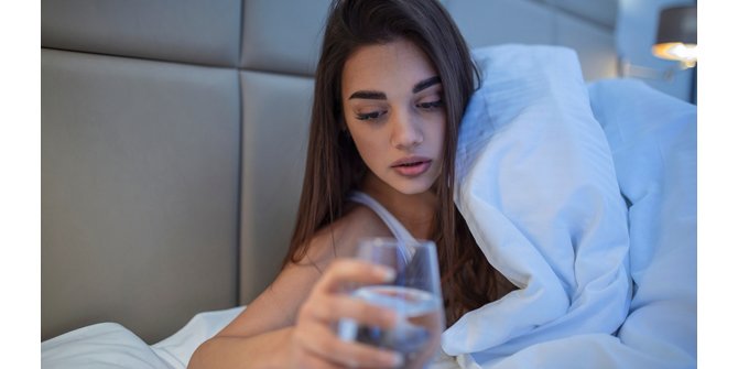 3 Alasan Penting Tubuh Harus Terhidrasi, Lakukan Hal Ini Sebelum Tidur!