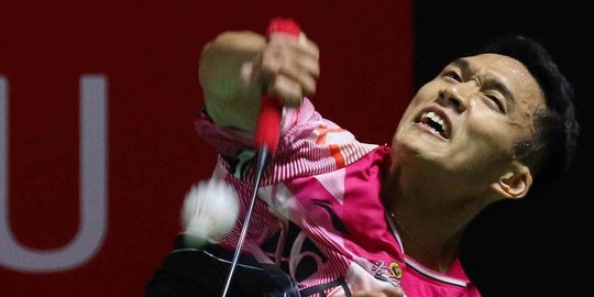 Smash Jonatan Christie Tumbangkan Shesar Hiren di Indonesia Masters 2023