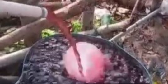 Heboh Air Sumur di Tuban Berubah Warna Merah, Ini Fakta Terbarunya