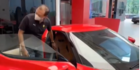 Pria Tajir Service AC Mobil Ferrari Miliknya, Harganya Luar Biasa Sampai Rp63 Juta