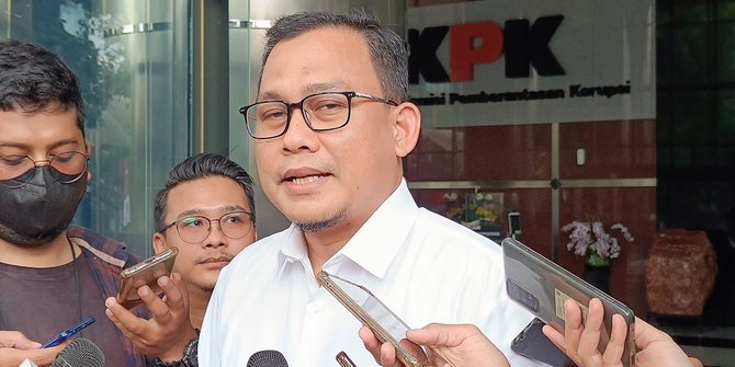 Penjelasan KPK Salah Blokir Rekening Pedagang Burung