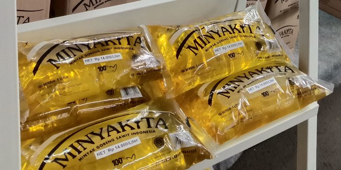 Banyak Dibeli Orang, Harga MinyaKita Melambung Jadi Rp17.890 per Liter