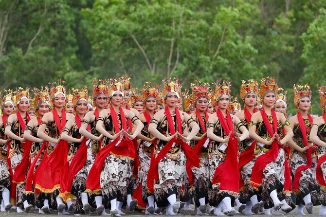 gandrung sewu dan banyuwangi ethno carnival