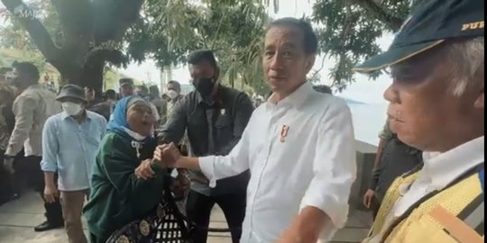 Kisah Siti Curhat Tak Mampu Bayar Kuliah ke Jokowi, Kini Anak Dibantu Beasiswa