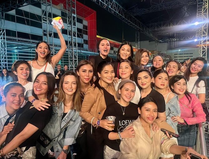 titi kamal nonton sheila on7 bareng cewek cewek kece