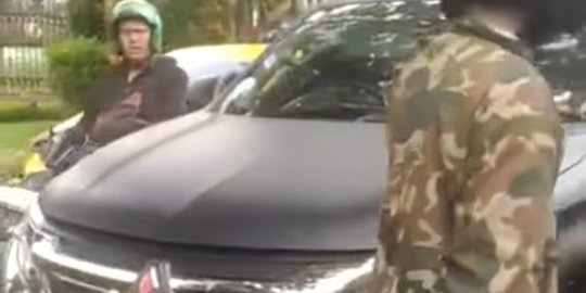 Viral Video Cekcok Pengemudi Pajero Pelat RF Dengan Sopir Angkot Di ...