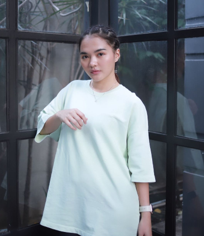 intip profil anggita oktaviani wanita cantik yang kini jadi istri maell lee