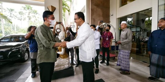 CEK FAKTA: Jokowi Lobi Surya Paloh Agar Gibran jadi Cawapres Anies Baswedan?