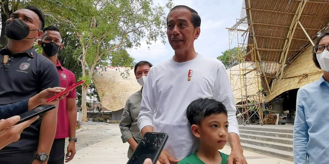 Jokowi Jelaskan Dua Menteri NasDem Tidak Ikut Rapat soal Beras
