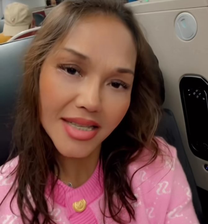 diantar annisa pohan ini momen bunda corla pulang ke jerman