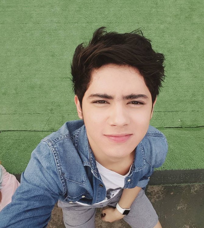 ulang tahun ke 26 intip potret transformasi aliando syarief yang tampan sejak kecil