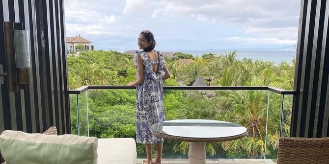 5 Potret Mikha Tambayong Setelah Menikah, Honeymoon di Bali