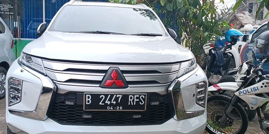 Warna Mobil Pensiunan Polisi Berubah Jadi Putih usai Tabrak Mahasiswa UI