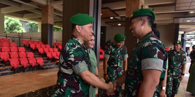 Profil Brigjen TNI Rafael Granada Baay, Danpaspampres yang Berpengalaman di Kopassus