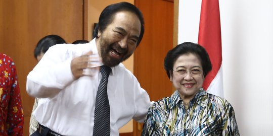 PDIP Respons Kode Surya Paloh: Bu Mega Mau Capres Berprestasi Bukan Pintar Poles Diri