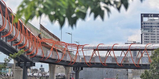 Skywalk Kebayoran Bukan JPO Umum, Masuk Harus Pakai Kartu Bayar Rp3.500
