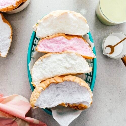 ilustrasi cloud bread