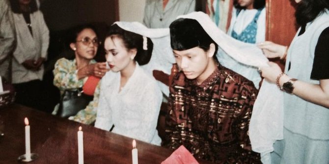 Potret Lawas Armand Maulana & Dewi Gita Saat Menikah, Sederhana Banget