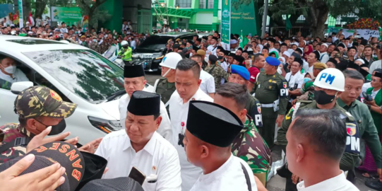 Saat Massa NU di Jatim Teriaki Prabowo 'Presiden Selanjutnya'