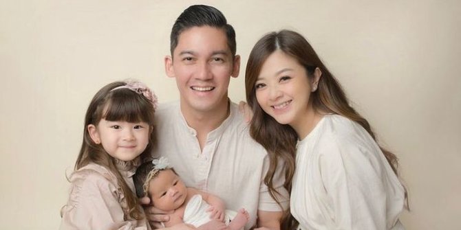 Genap 36 Tahun, Intip Potret Transformasi Franda Istri Samuel Zylgwyn