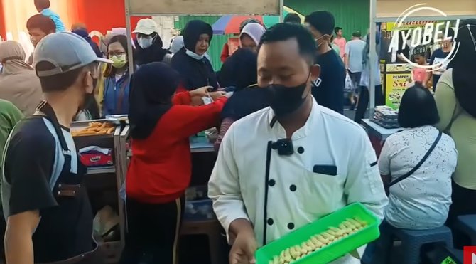 beberapa kali bangkrut penjual churros ini kini ramai pembeli berkat 039palaris039