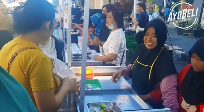 beberapa kali bangkrut penjual churros ini kini ramai pembeli berkat 039palaris039