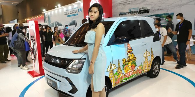 DFSK Punya Kejutan Mobil Listrik Baru di IIMS 2023