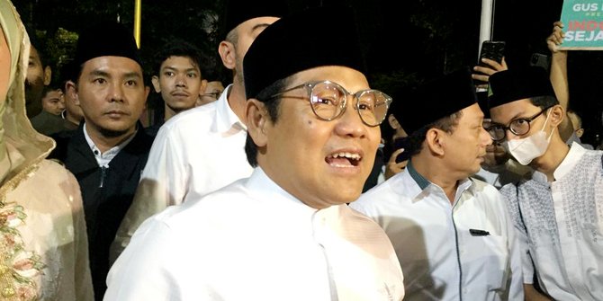 Airlangga Bertemu Cak Imin, Golkar Bakal Tawarkan Masuk KIB | Merdeka.com