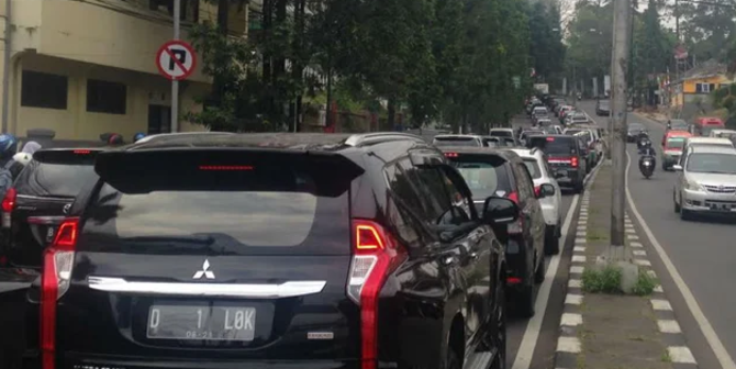 Jumlah Kendaraan Membeludak, Dishub Ungkap Penyebab Macet di Kota Bandung