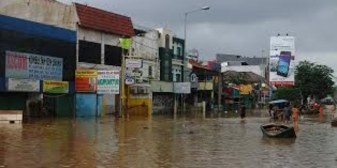 Jakarta Diguyur Hujan Sabtu Pagi, 10 Ruas Jalan Dan 4 RT Tergenang ...