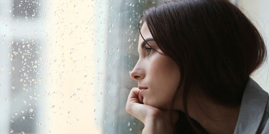50 Kata-Kata Rindu Seseorang, Ungkapkan Isi Hati Ketika Sulit Bertemu