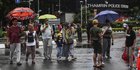 Guyuran Hujan Tak Surutkan Semangat Warga untuk Olahraga di Area CFD Bundaran HI