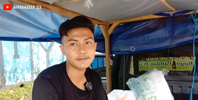 dulu sering dihina pria ini kini sukses jualan talas kukus beromzet rp70 jutabulan
