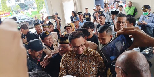 Pujian Setinggi Langit Anies Baswedan untuk Amien Rais