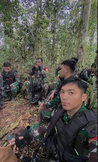 bukan rindu tni ungkap betapa berat buka jalan masuk bukit 039bilang sama dilan039