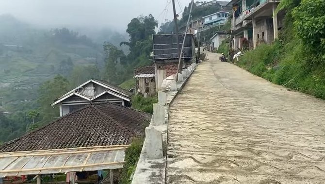 desa tersembunyi di lereng gunung sumbing