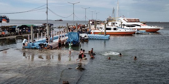 Warga Pesisir Banten, Waspadai Banjir Rob pada 14-26 Februari 2023