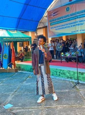 lagunya viral di tiktok intip profil raim laode