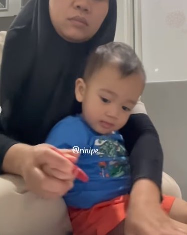 kado ulang tahun dari rayyanza
