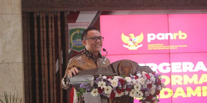 Menpan RB: Presiden Jokowi Pilih 16 Ribu ASN Pindah IKN